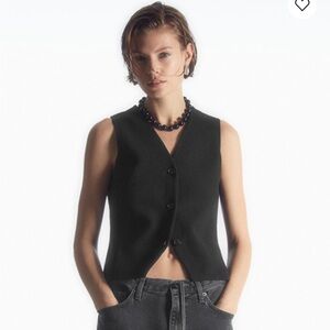 COS black knitted vest small